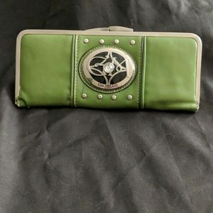 GIA Milani Clutch
